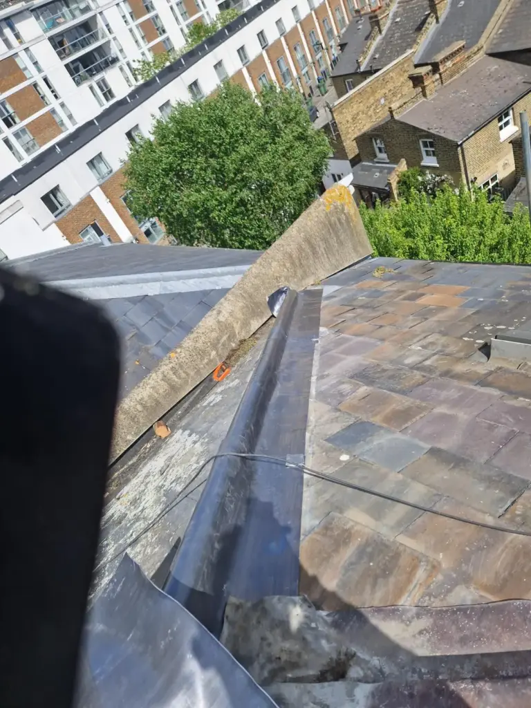 lead-parapet-gutter-roof-repair-service-london